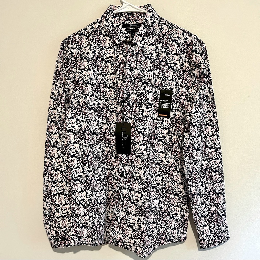 NWT Marc Anthony Mens Small dress shirt